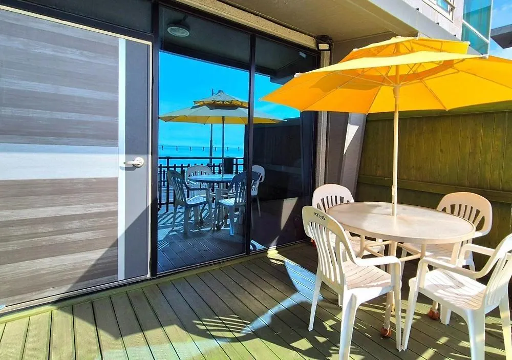 Yeongheungdo Haevichi Pension インチョン広域市 3*,  韓国
