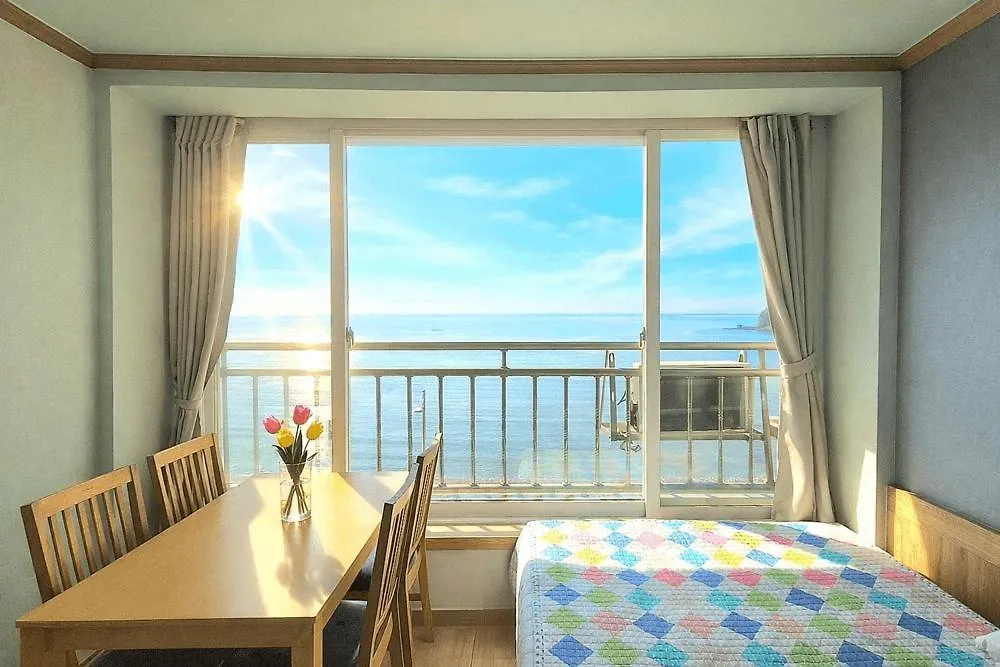 Yeongheungdo Haevichi Pension インチョン広域市