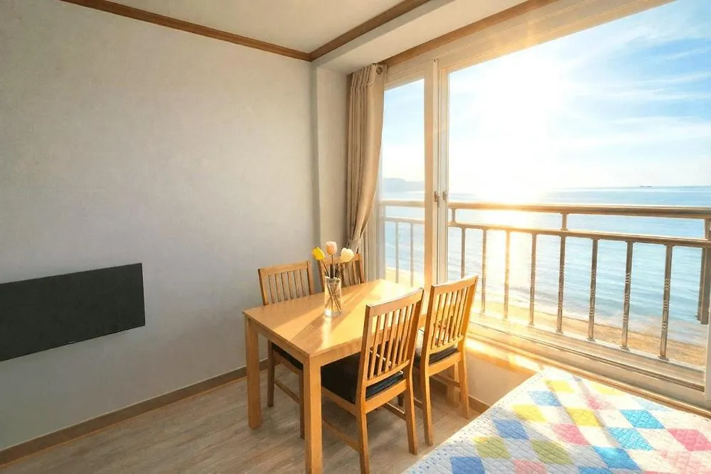 Yeongheungdo Haevichi Pension インチョン広域市