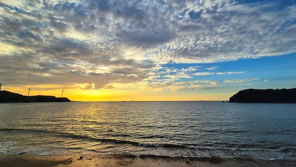 ゲストハウス Yeongheungdo Haevichi Pension インチョン広域市