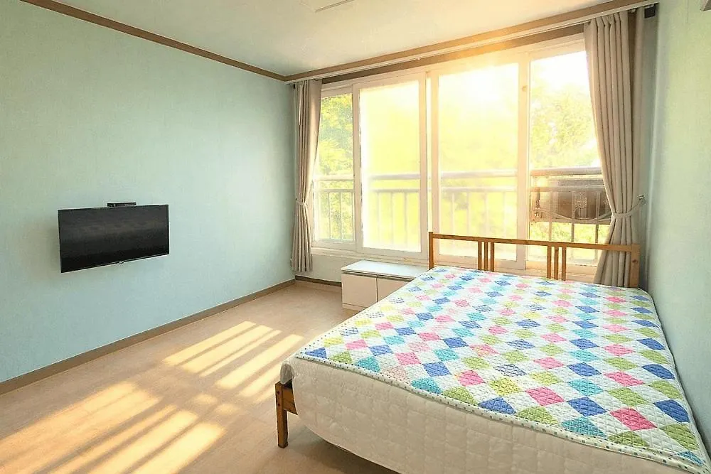 ゲストハウス Yeongheungdo Haevichi Pension インチョン広域市