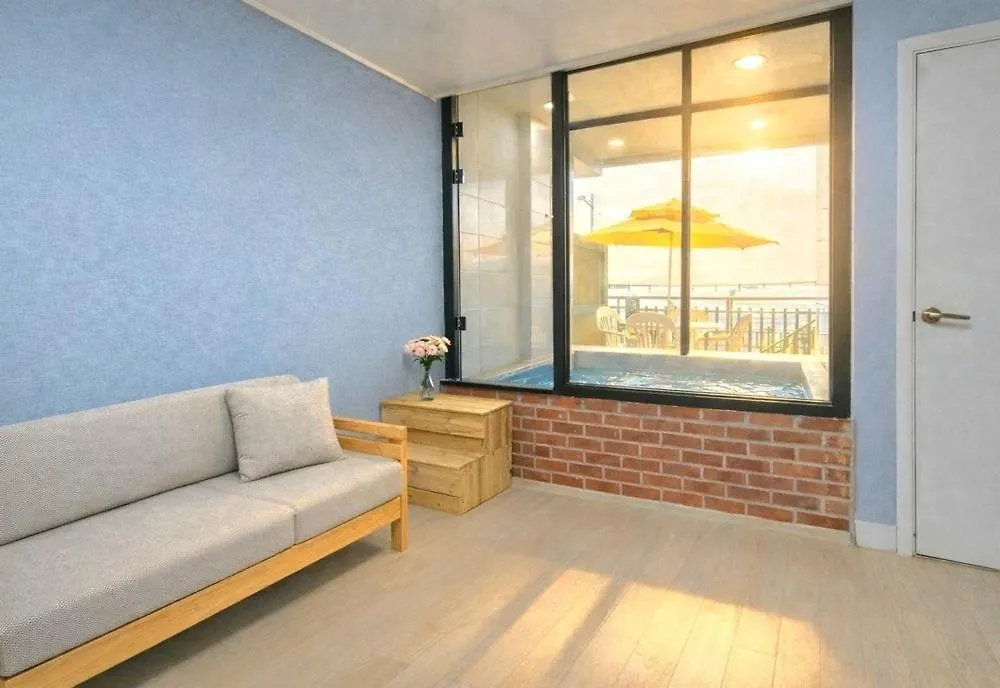 ゲストハウス Yeongheungdo Haevichi Pension インチョン広域市