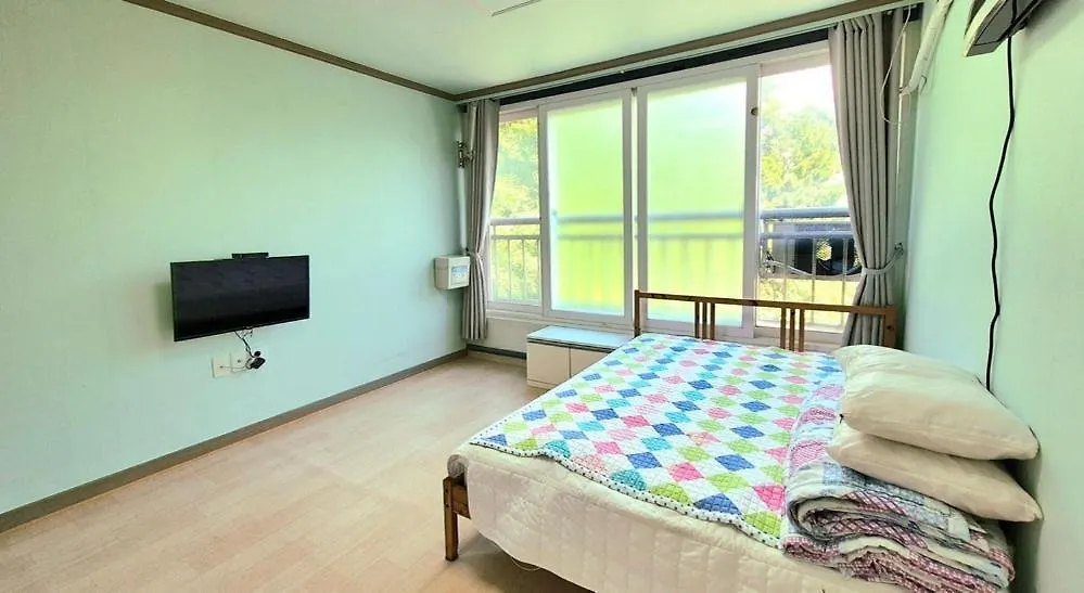 Yeongheungdo Haevichi Pension Incheon
