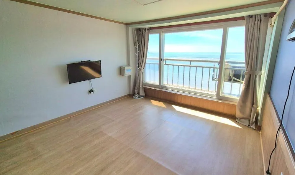 Yeongheungdo Haevichi Pension Incheon