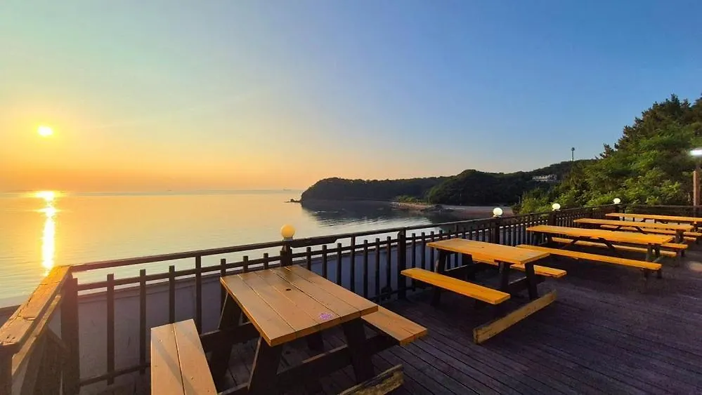 Yeongheungdo Haevichi Pension Incheon South Korea